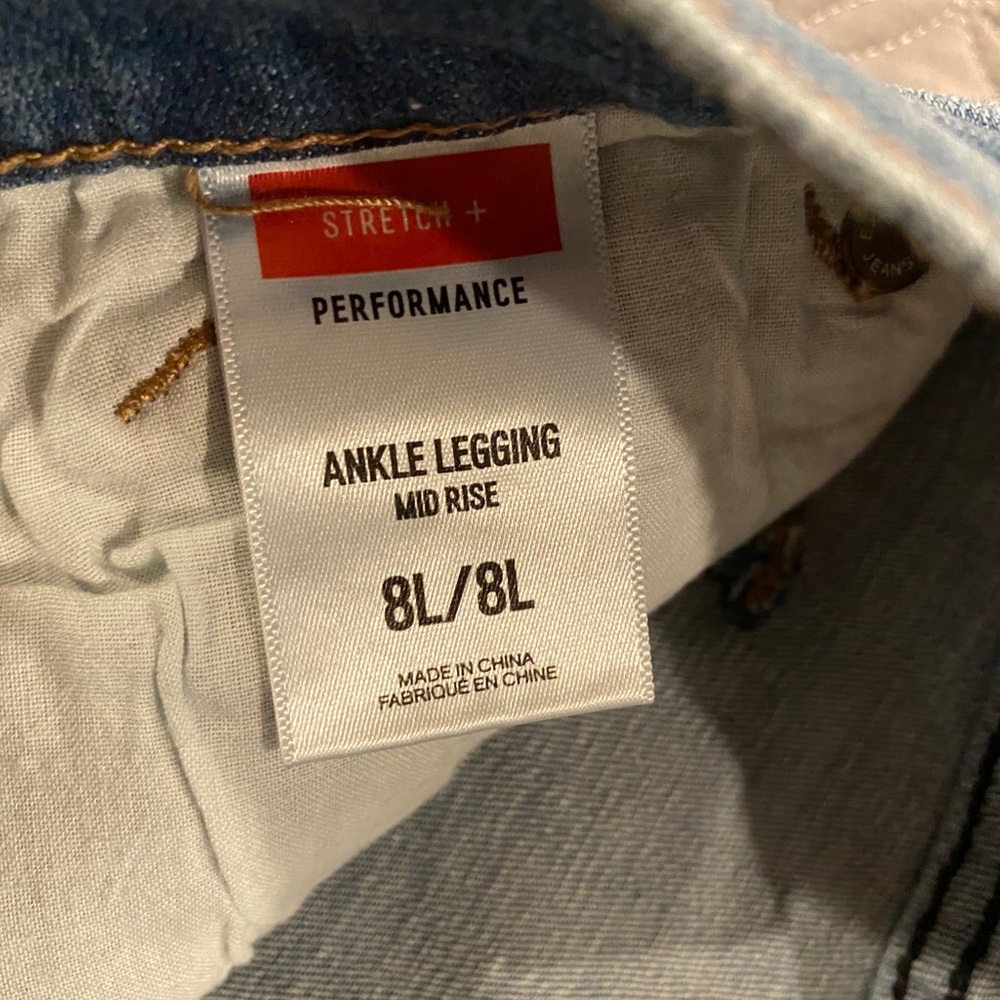 Express Frayed Ankle Legging 8L